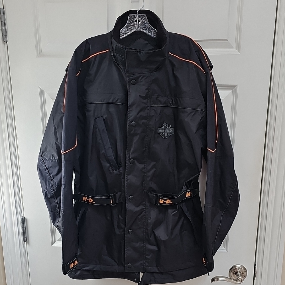Harley-Davidson Rain Suit-Vintage 2005. Excellent Condition. Worn Once! Unisex